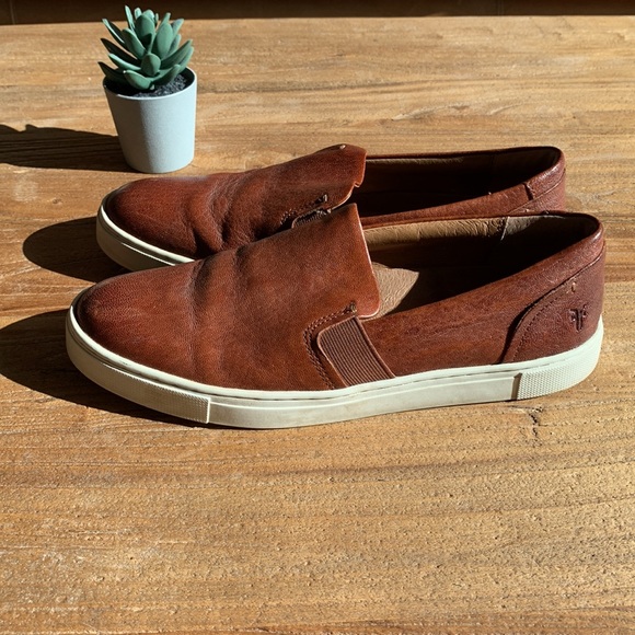 Frye + Ivy + Slip-On + Cognac Brown + Size 7 + Leather Women's Shoe - Picture 3 of 8